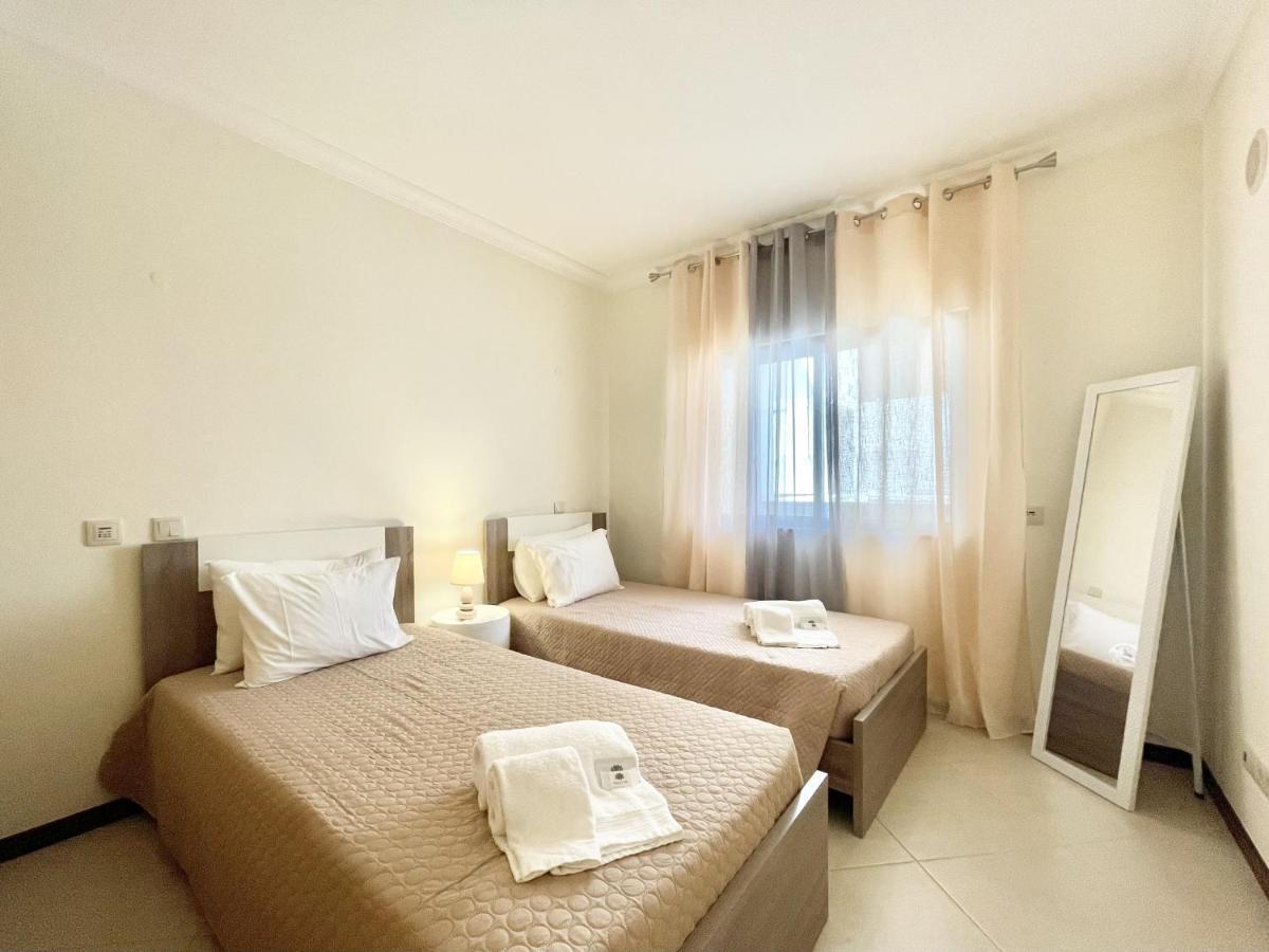 Miral 1 - Apartment 100M To The Beach By Hd Properties - Quarteira Eksteriør billede